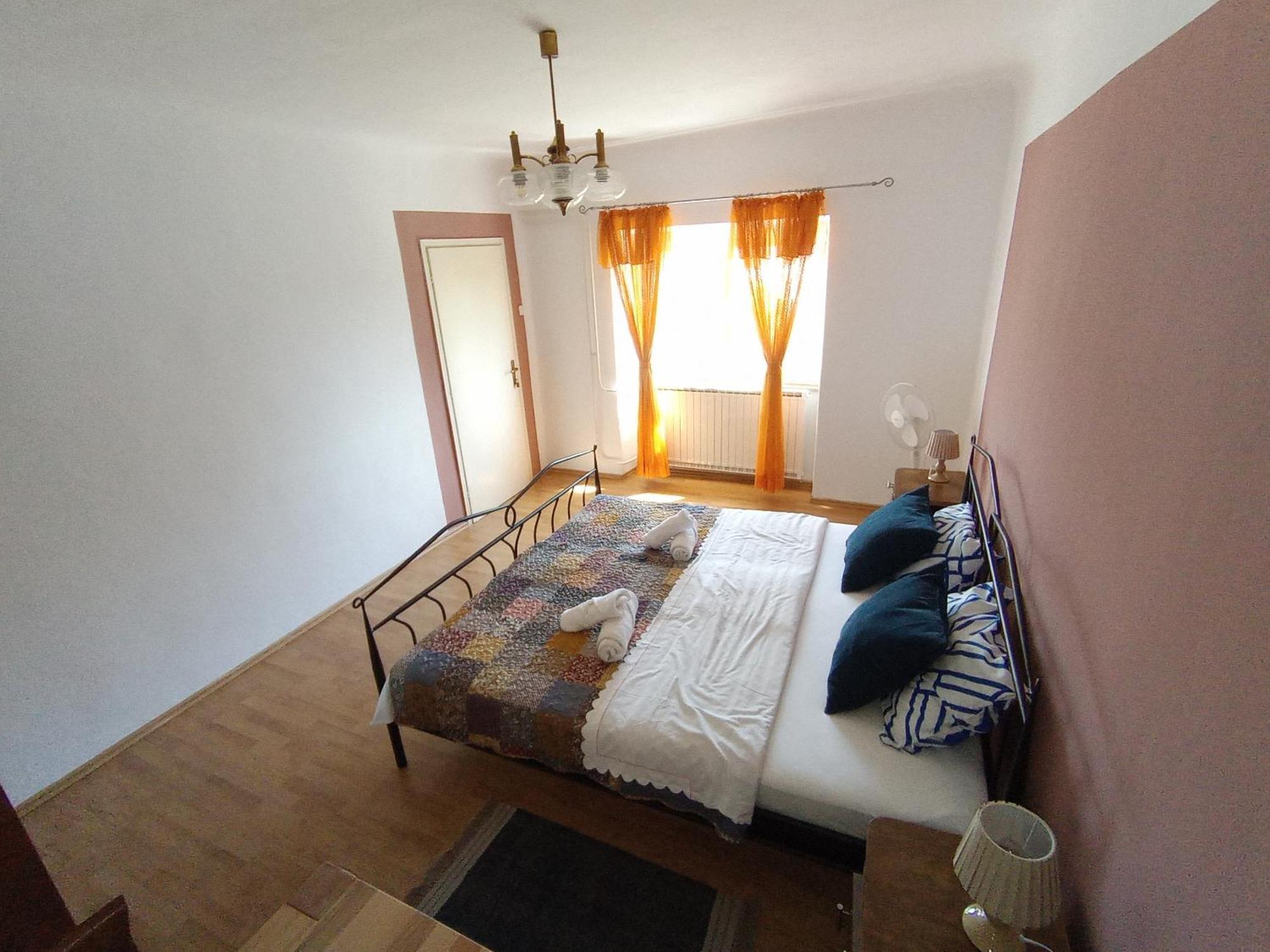 B&B "Retro Gusto " Pićan Exterior foto