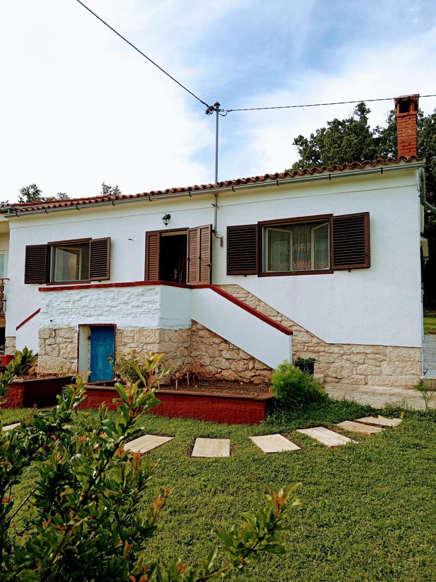 B&B "Retro Gusto " Pićan Exterior foto